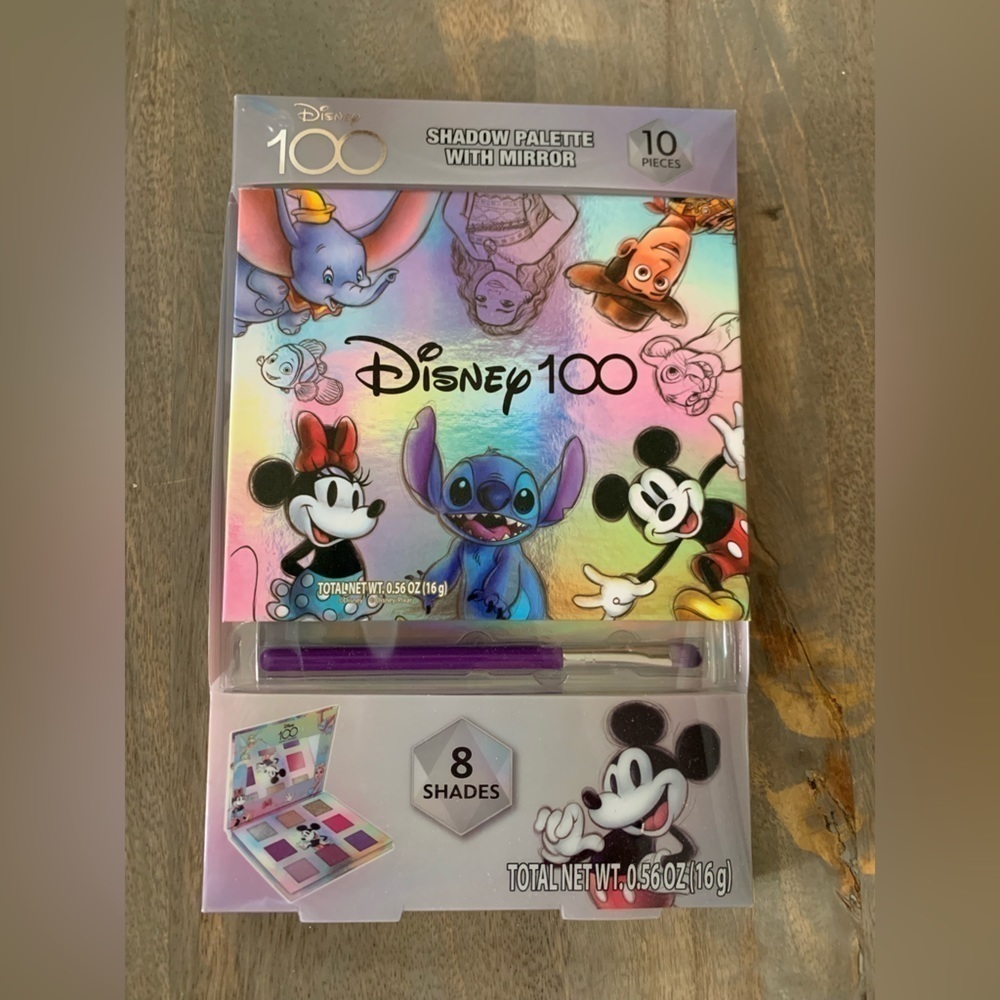 Disney Stitch Shadow Palette With Mirror